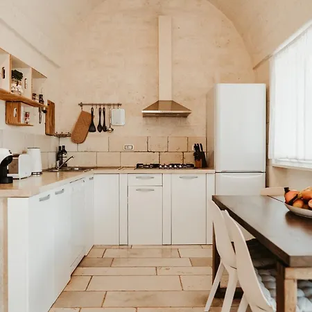 Villa One Mit Pool, Gaestehaus & Glamping *