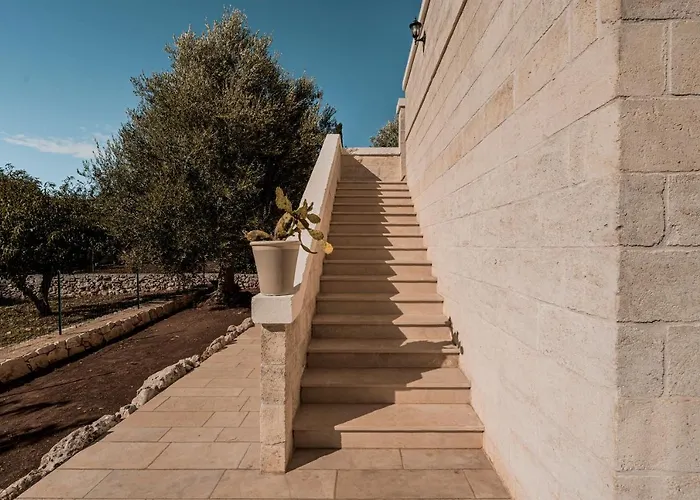One Mit Pool, Gaestehaus & Glamping * Ostuni