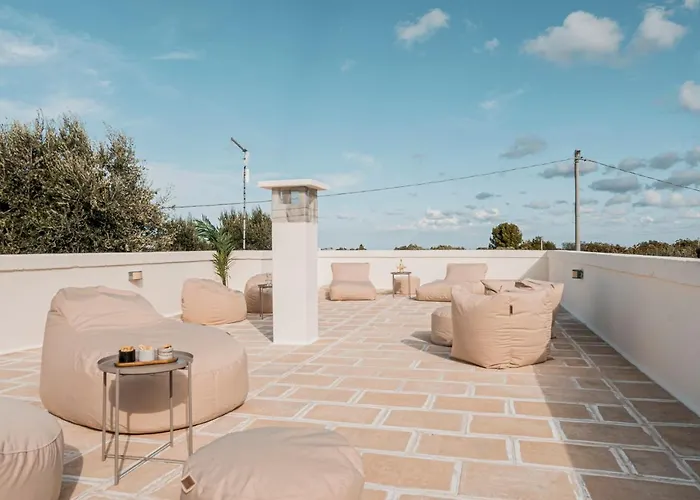 One Mit Pool, Gaestehaus & Glamping *