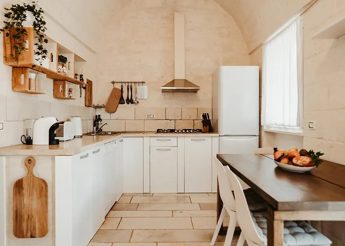 Villa One Mit Pool, Gaestehaus & Glamping *