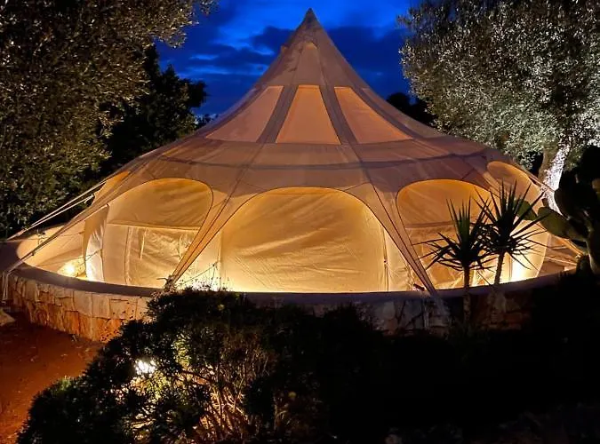 One Mit Pool, Gaestehaus & Glamping Villa