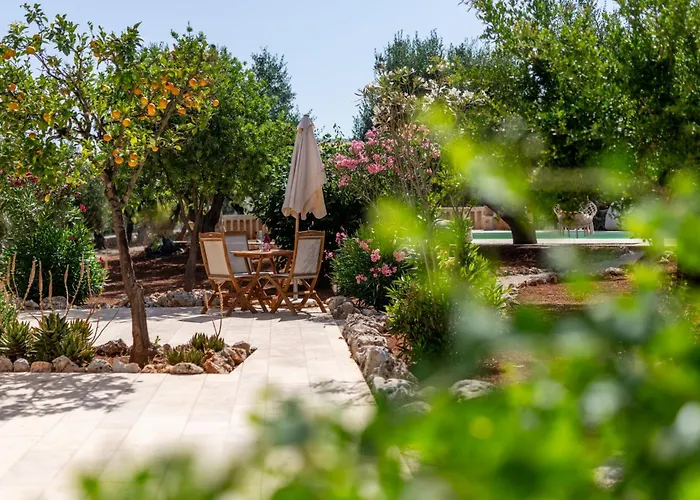 Villa One Mit Pool, Gaestehaus & Glamping Ostuni