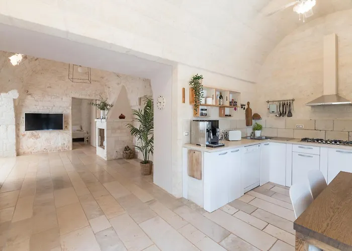 One Mit Pool, Gaestehaus & Glamping * Ostuni